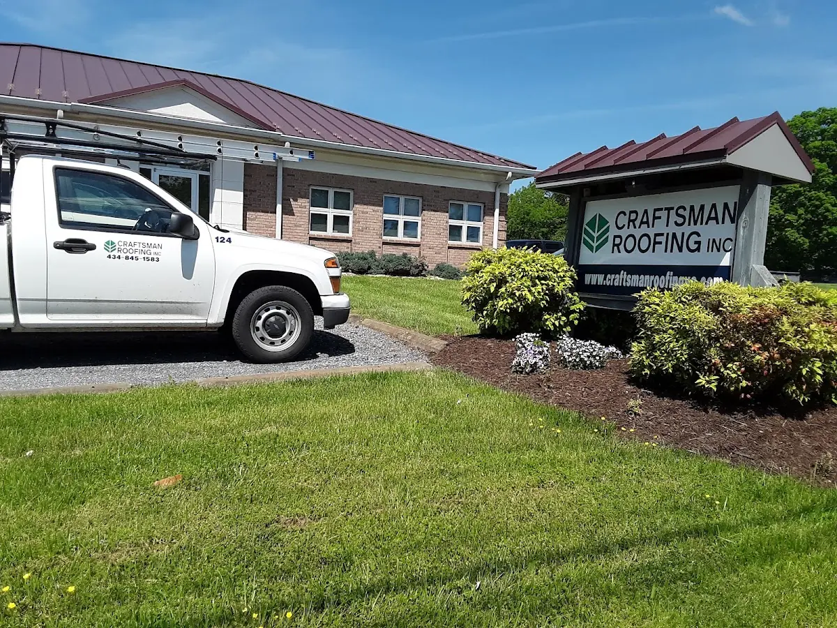 Quality Chimney Repair by experienced craftsmen in Wooldlawn Heights